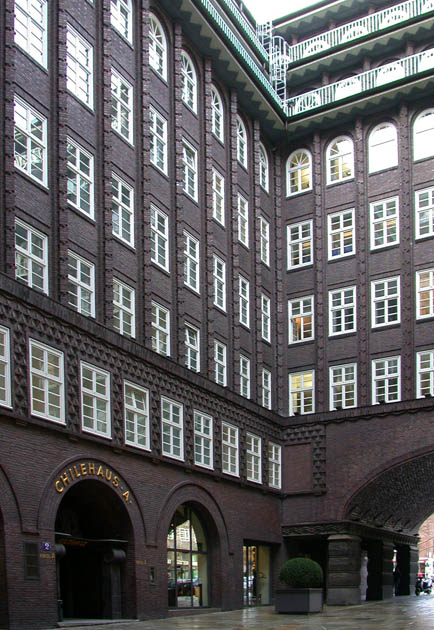 07_Chilehaus_1_entzerrt_N