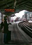 08_U-Bahn_Station_Baumwall_1