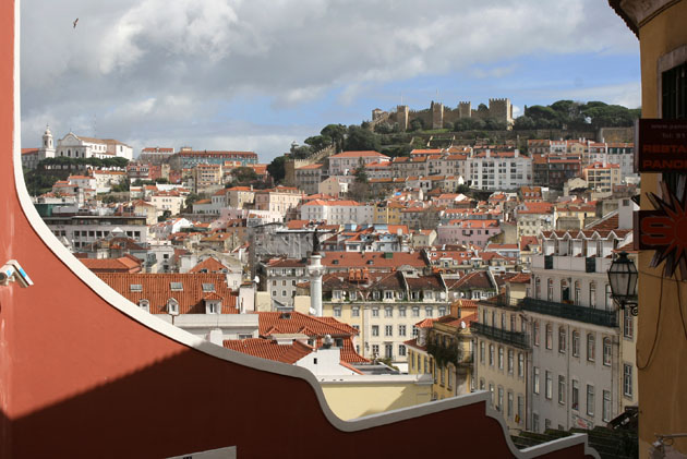 11_16_Bairro_Alto_oberhalb_Est.Rossio_9457