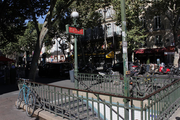 0_111_2779_Metro_St-Michel-
