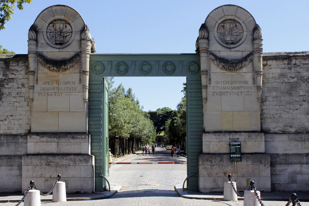 0_122_2800_Pere_Lachaise