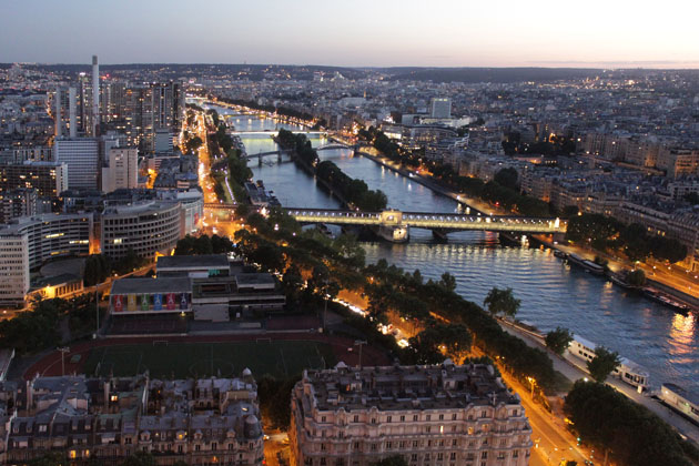 0_152_3040_Pt_de_Bir-Hakeim