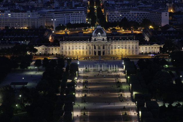 0_153_3049_Ecole_Militaire