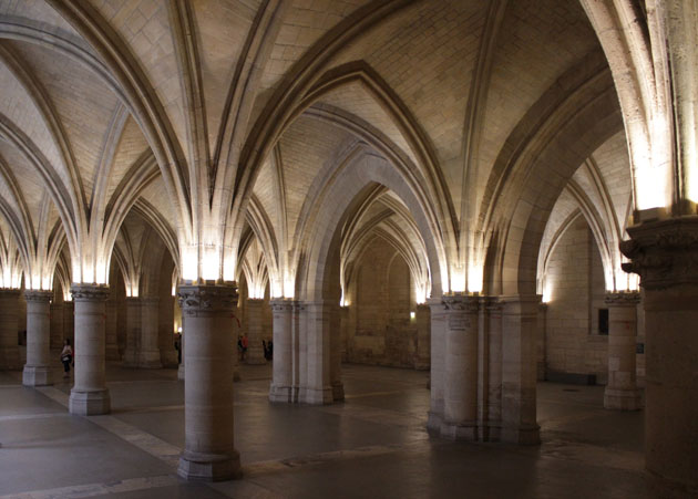 0_181_3136_Conciergerie