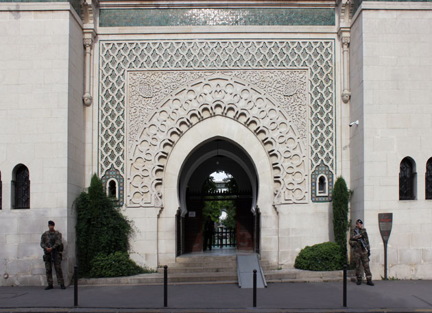 0_209_3199_Mosquee_de_Paris