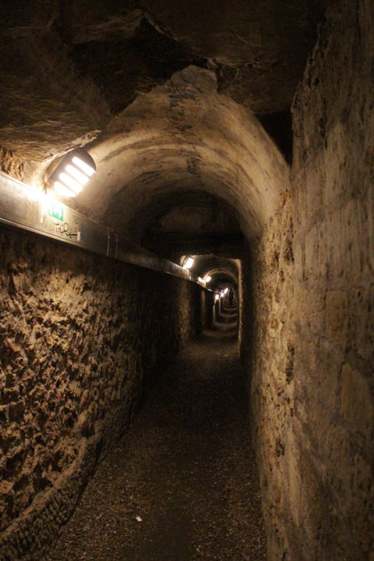4_06_2440_Catacombes