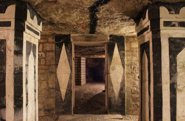4_11_2450_Catacombes