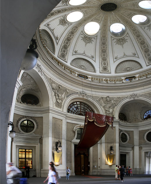 07_14_4093-95_Hofburg